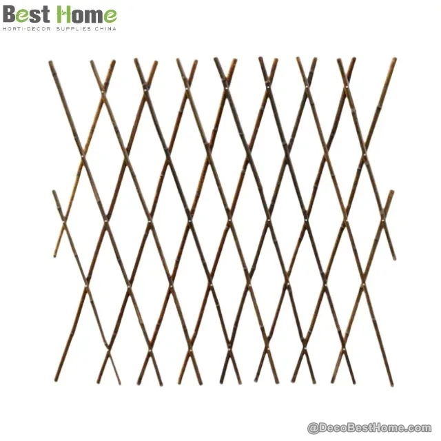 Expandable natural black trellis